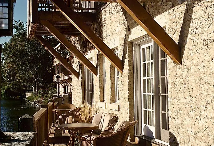 Hotel Herrington & 4*