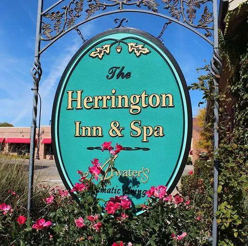Hotel Herrington & 4*